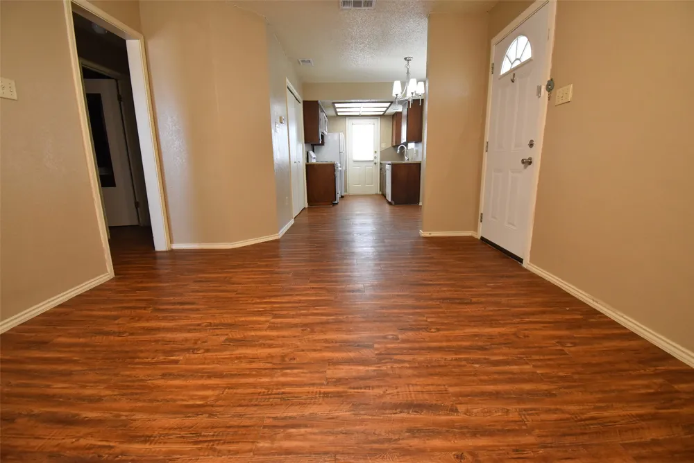 1802 Rawhide Loop Round Rock, TX 78681