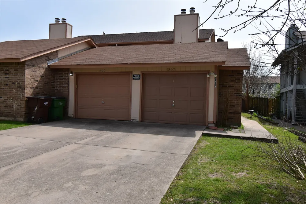 1802 Rawhide Loop Round Rock, TX 78681