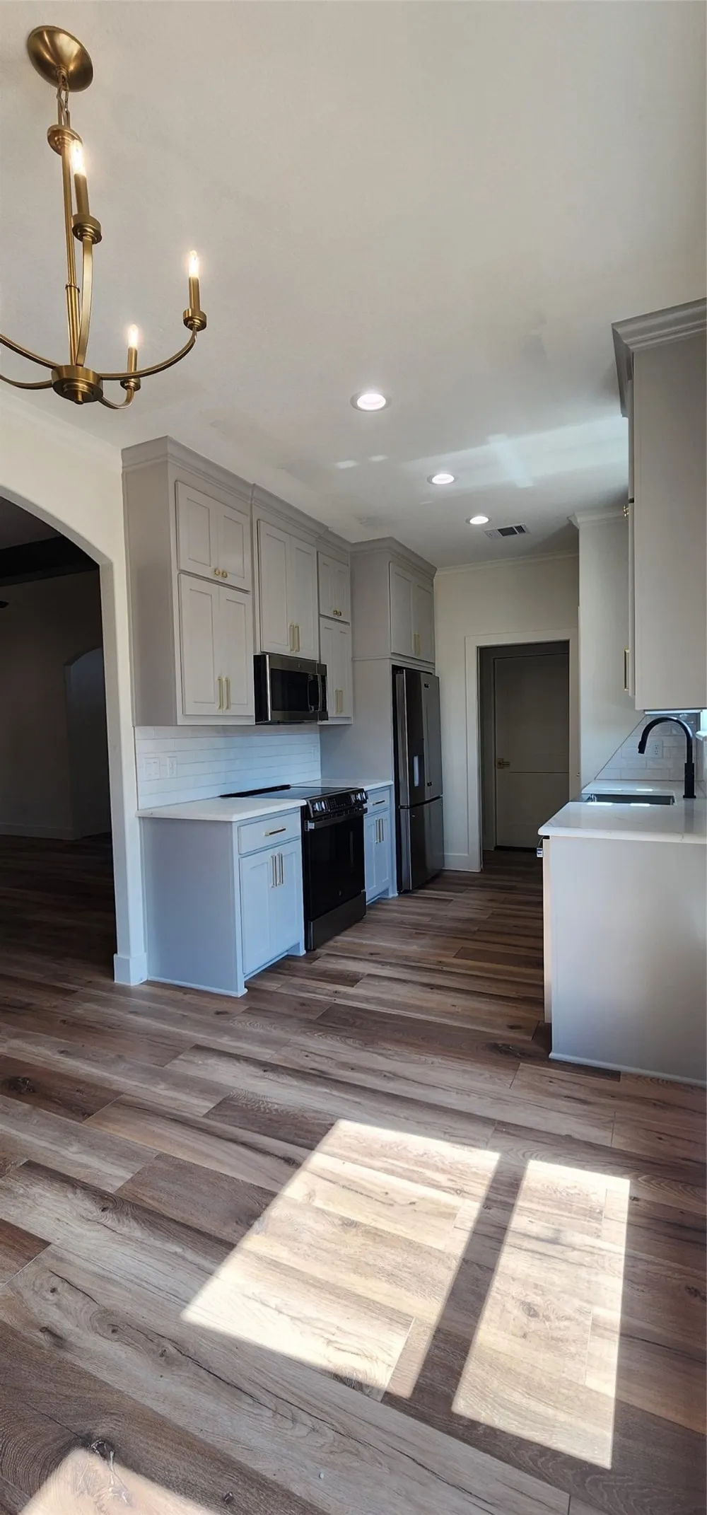 119 Clover Circle Weatherford, TX 76086