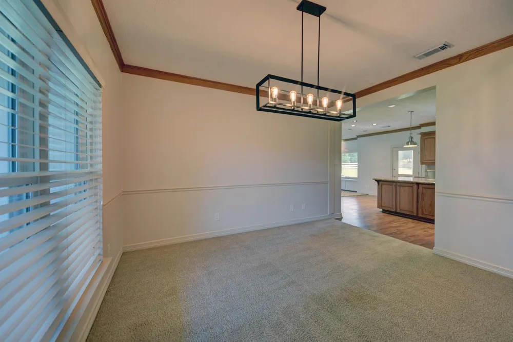 609 Piney Creek Road Bellville, TX 77418