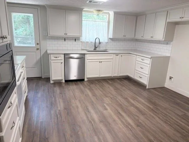 3737 Summer Lane Huntsville, TX 77340