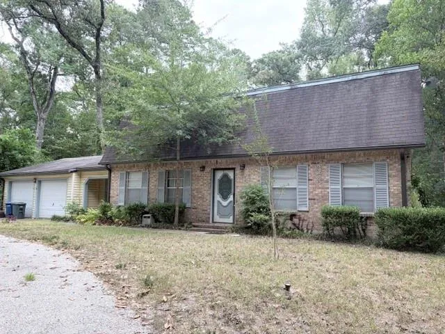3737 Summer Lane Huntsville, TX 77340