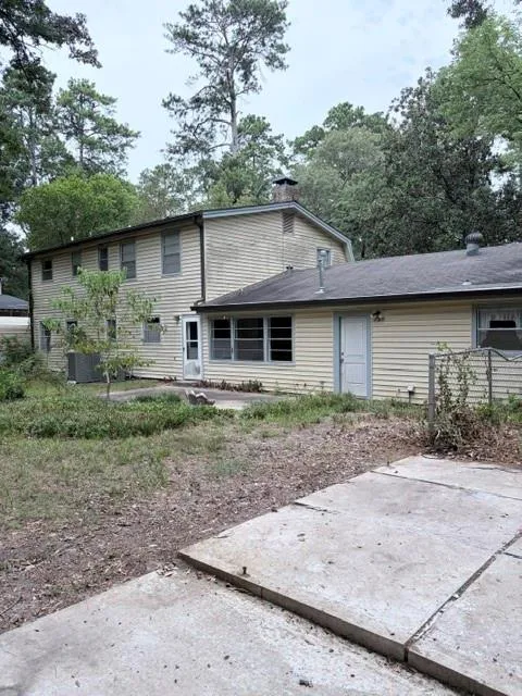 3737 Summer Lane Huntsville, TX 77340