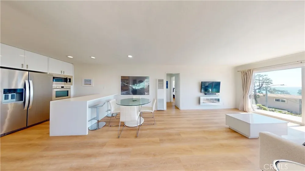 21711 Wesley Drive #A Laguna Beach, CA 92651