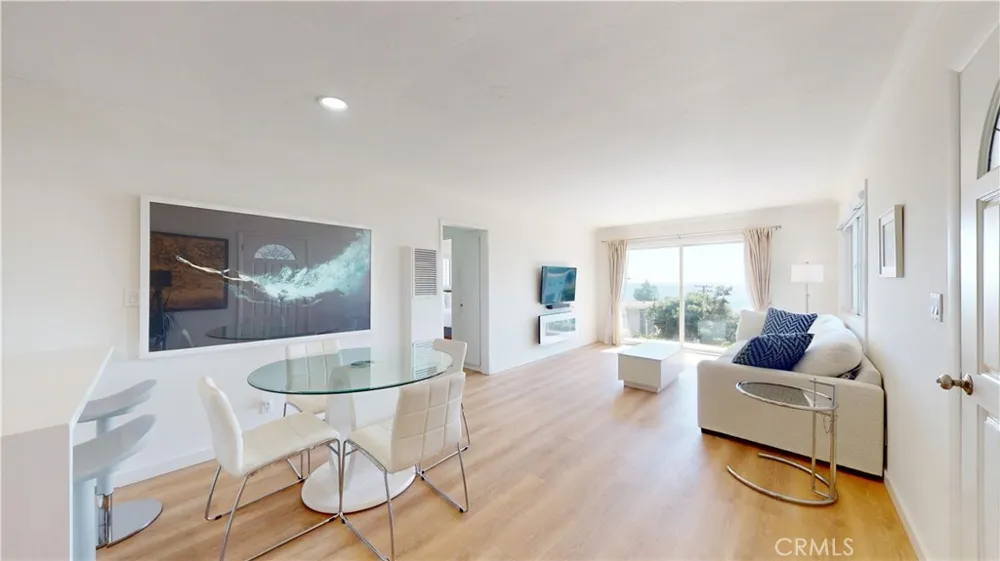 21711 Wesley Drive #A Laguna Beach, CA 92651