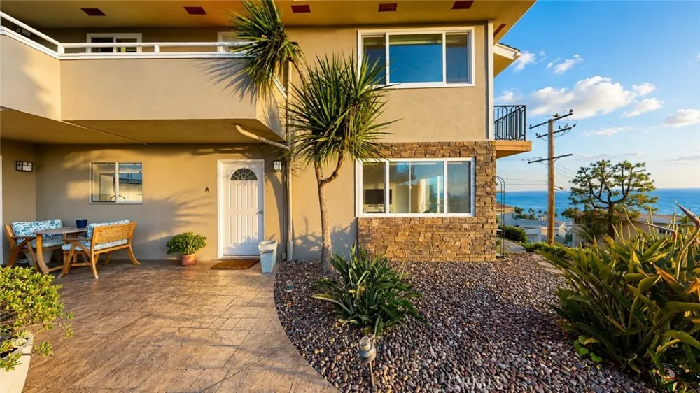21711 Wesley Drive #A Laguna Beach, CA 92651