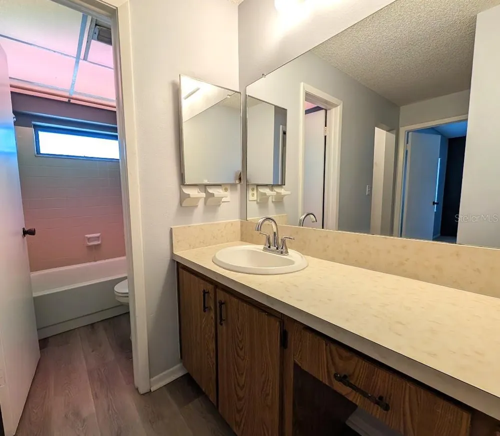 9209 SEMINOLE BOULEVARD #188 Seminole, FL 33772