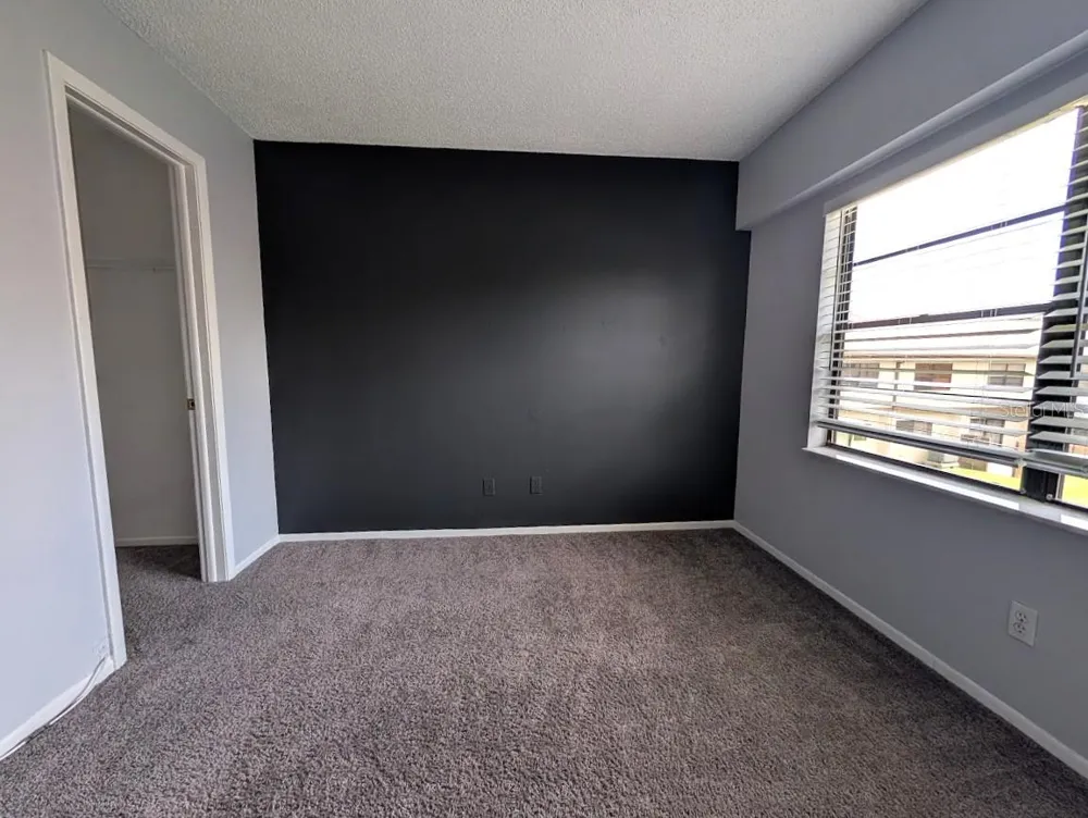 9209 SEMINOLE BOULEVARD #188 Seminole, FL 33772