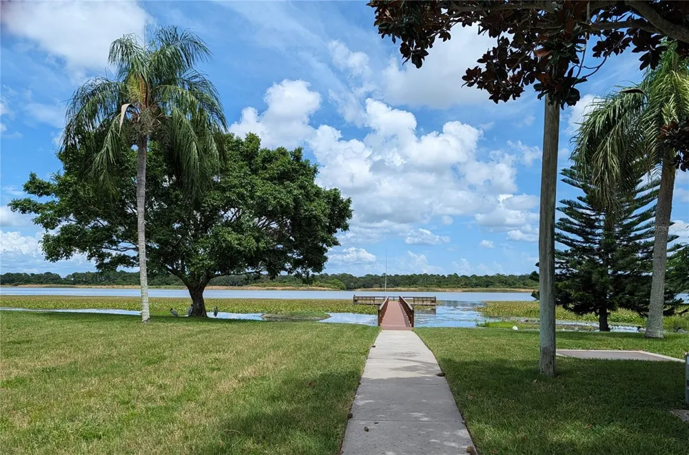 9209 SEMINOLE BOULEVARD #188 Seminole, FL 33772