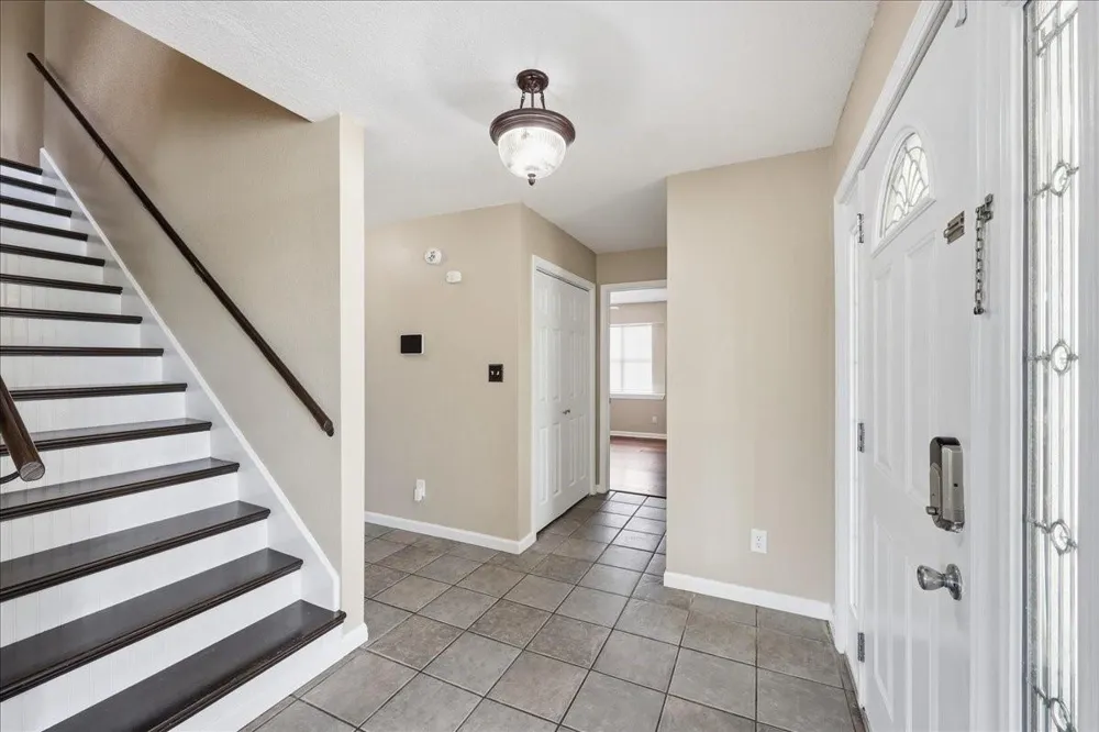 425 Blueberry Street Bridge City, TX 77611