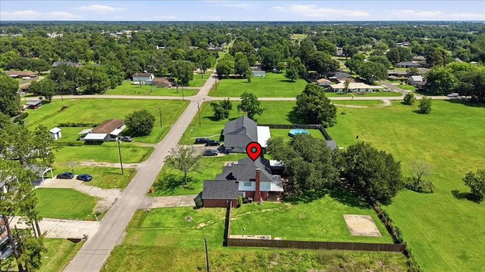 425 Blueberry Street Bridge City, TX 77611