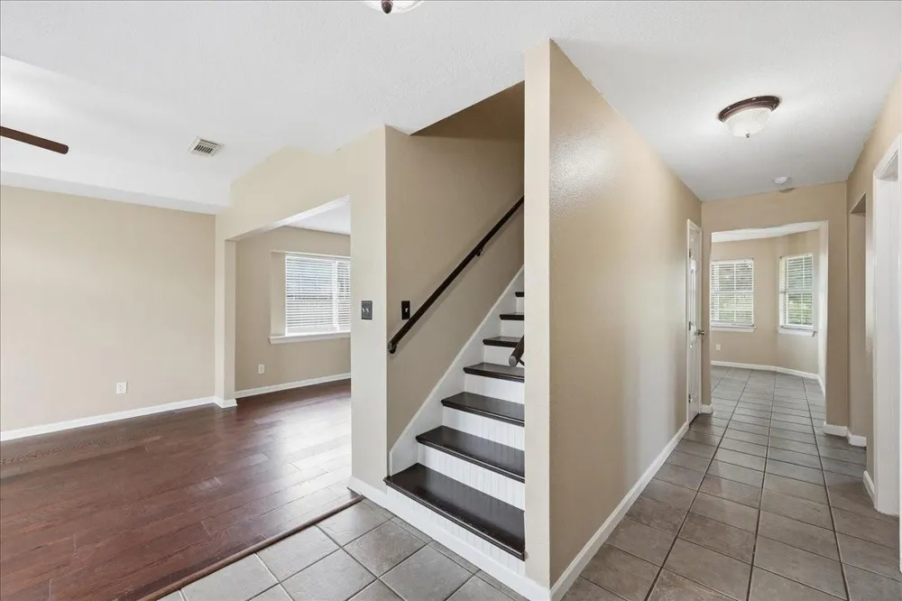 425 Blueberry Street Bridge City, TX 77611