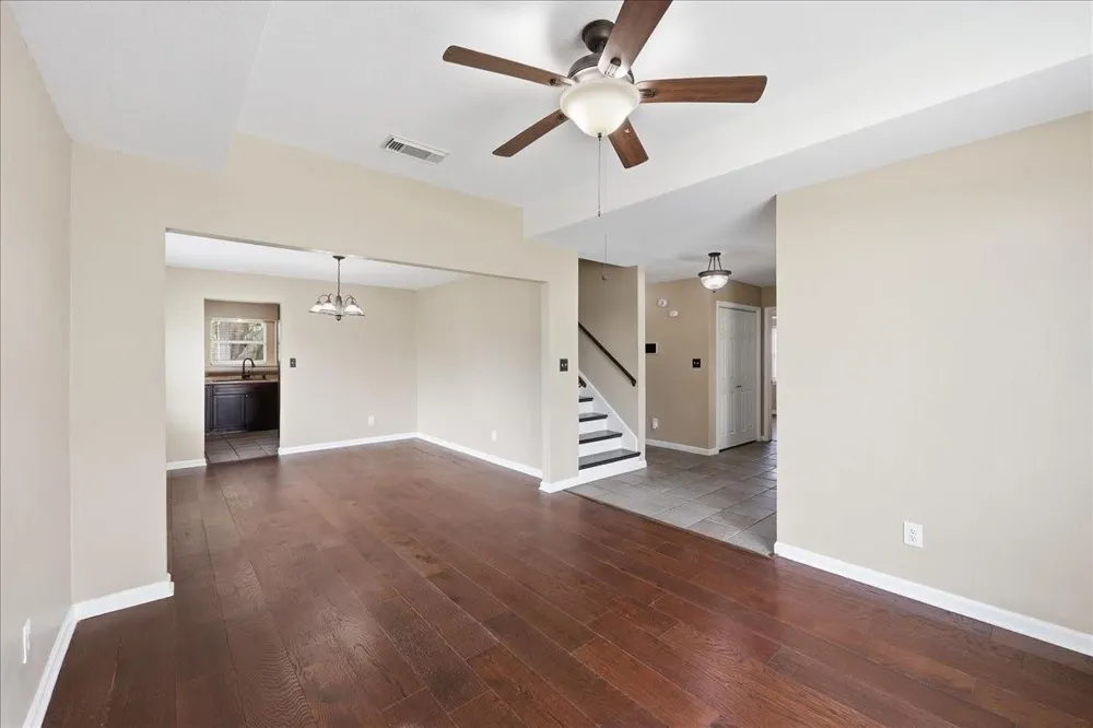 425 Blueberry Street Bridge City, TX 77611