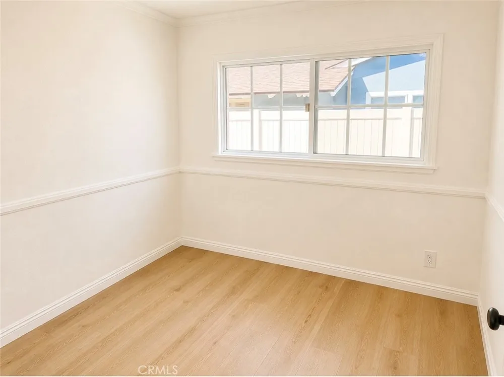 1185 W Hampshire Anaheim, CA 92802