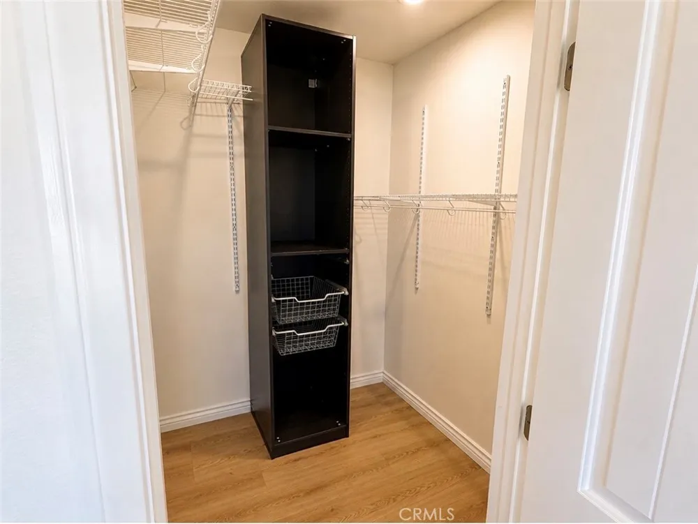 1185 W Hampshire Anaheim, CA 92802