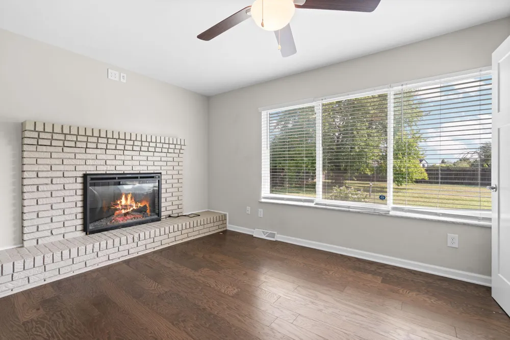 705 W Bemis Road Saline, MI 48176