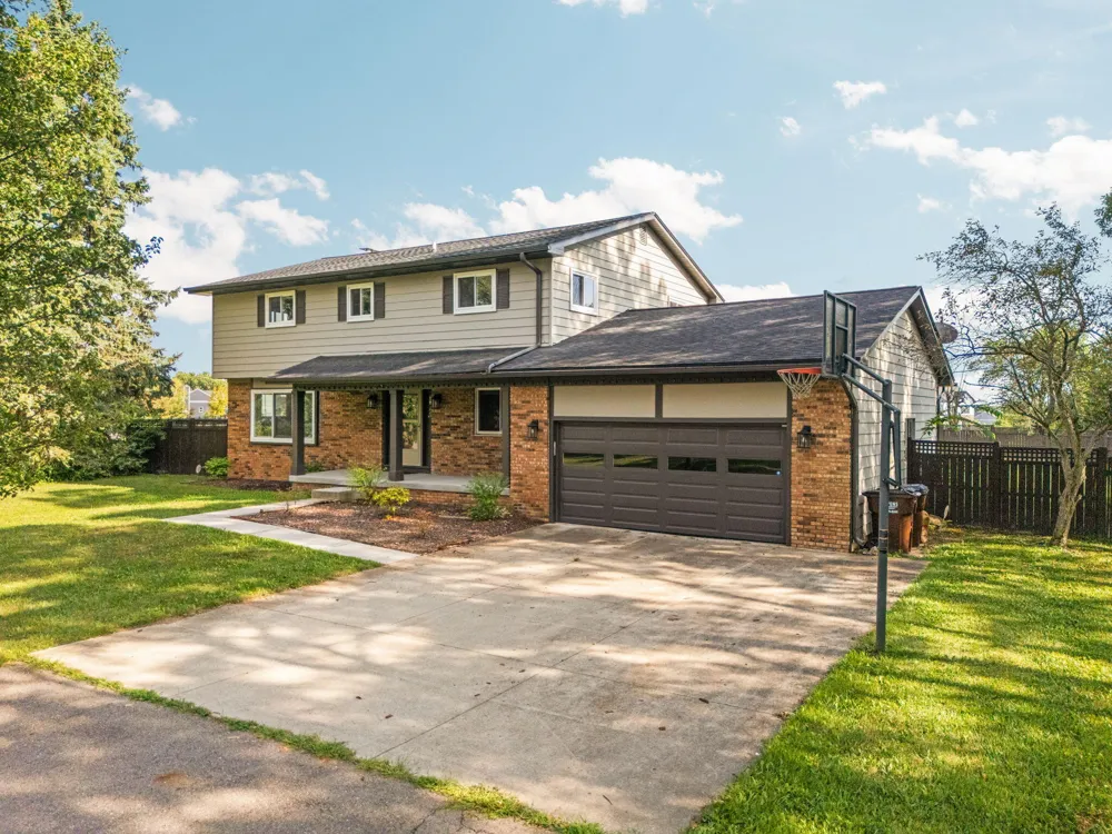 705 W Bemis Road Saline, MI 48176