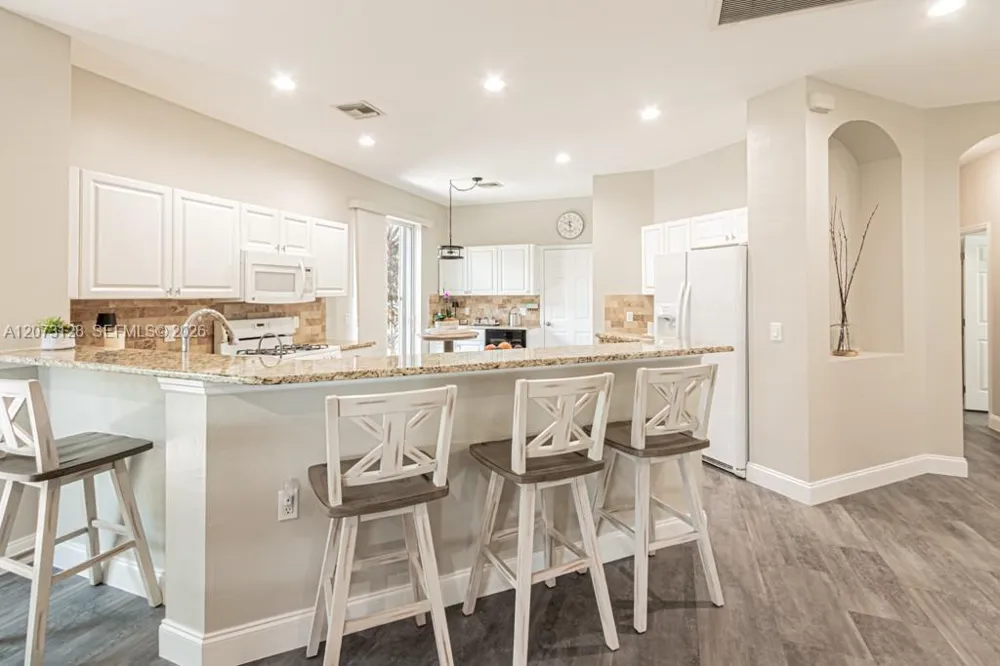 10545 Avila Cir Fort Myers, FL 33913