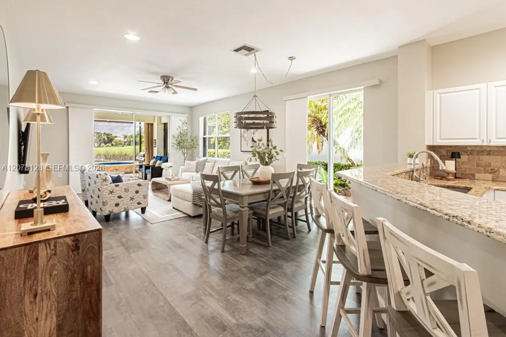 10545 Avila Cir Fort Myers, FL 33913