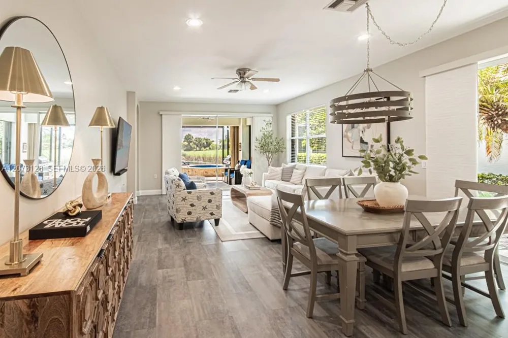 10545 Avila Cir Fort Myers, FL 33913