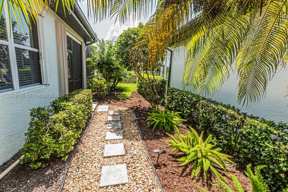 10545 Avila Cir Fort Myers, FL 33913