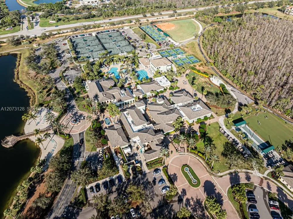 10545 Avila Cir Fort Myers, FL 33913
