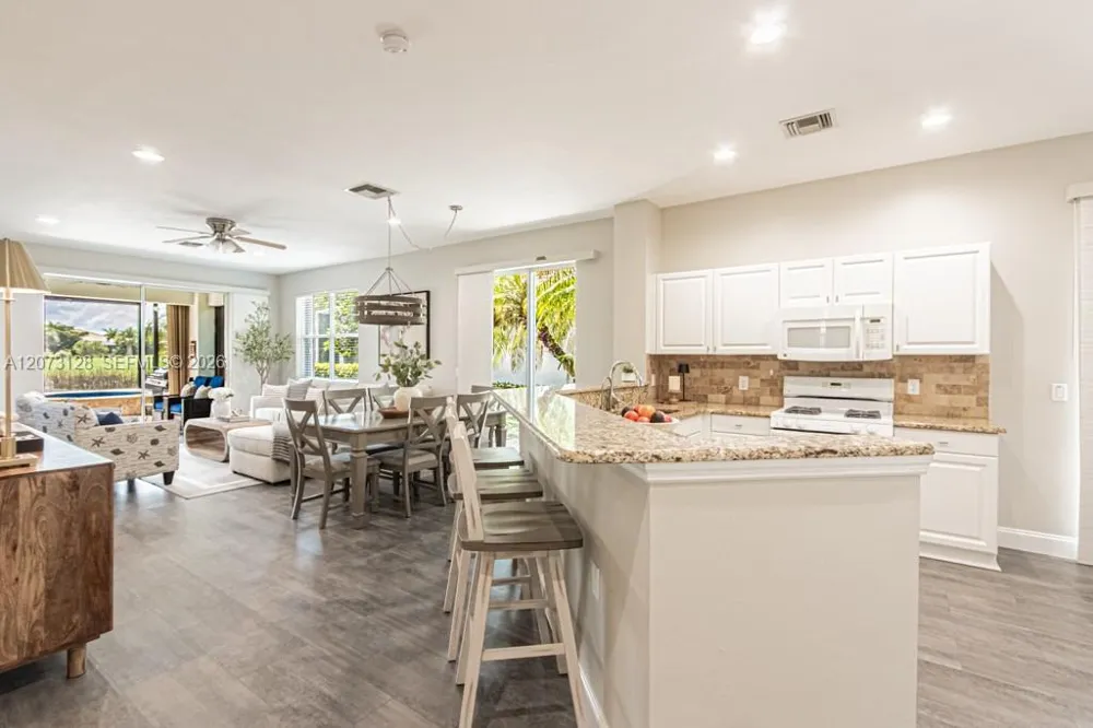 10545 Avila Cir Fort Myers, FL 33913