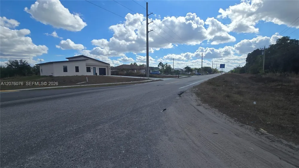 761 BELL BLVD S Lehigh Acres, FL 33974