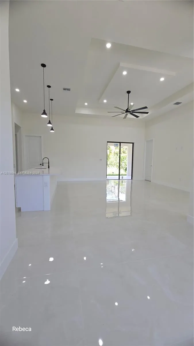 580 WOODVIEW DR Lehigh Acres, FL 33972