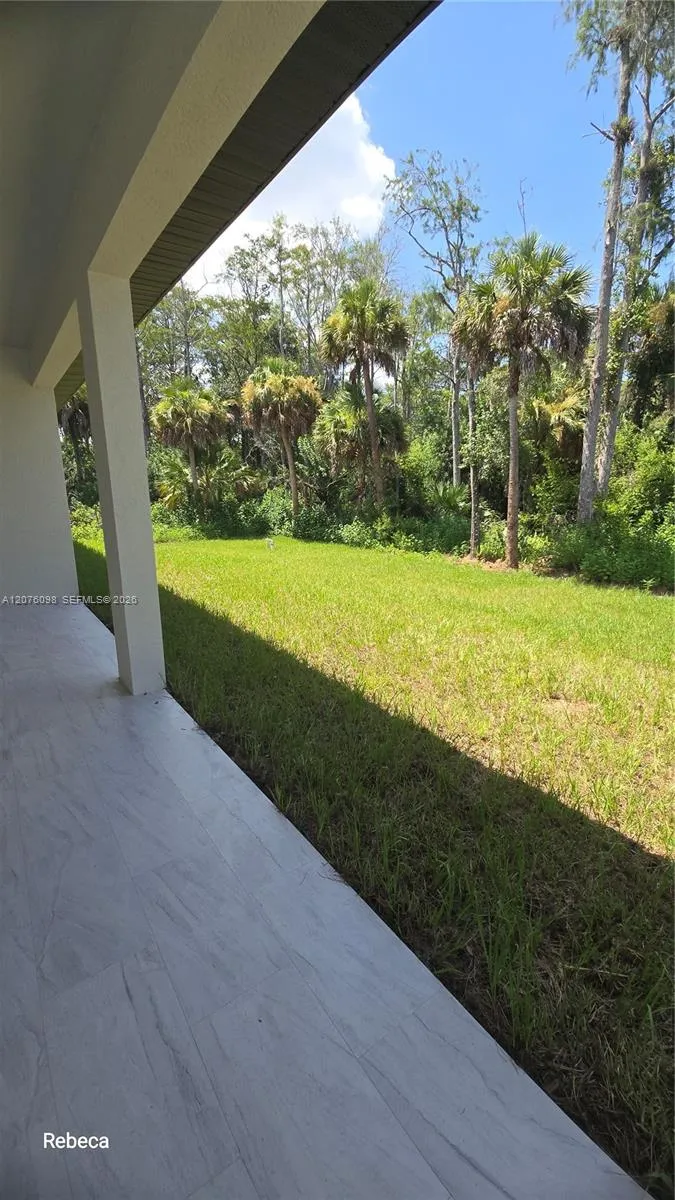 580 WOODVIEW DR Lehigh Acres, FL 33972