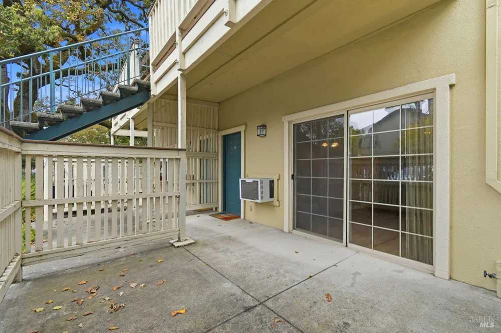 2420 Edgewater Drive ##15 Santa Rosa, CA 95407