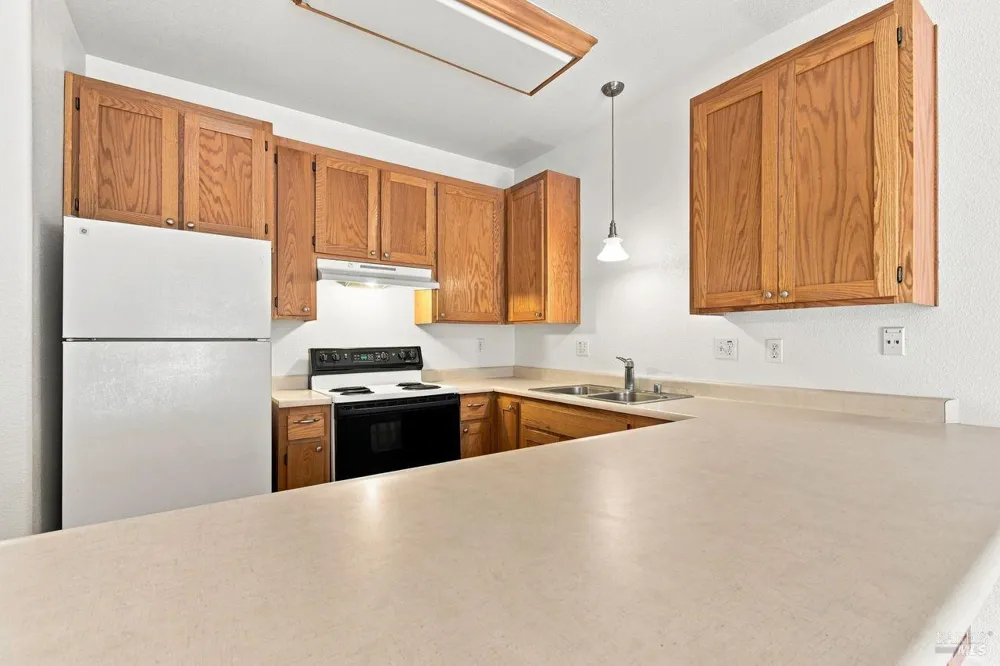 2420 Edgewater Drive ##15 Santa Rosa, CA 95407