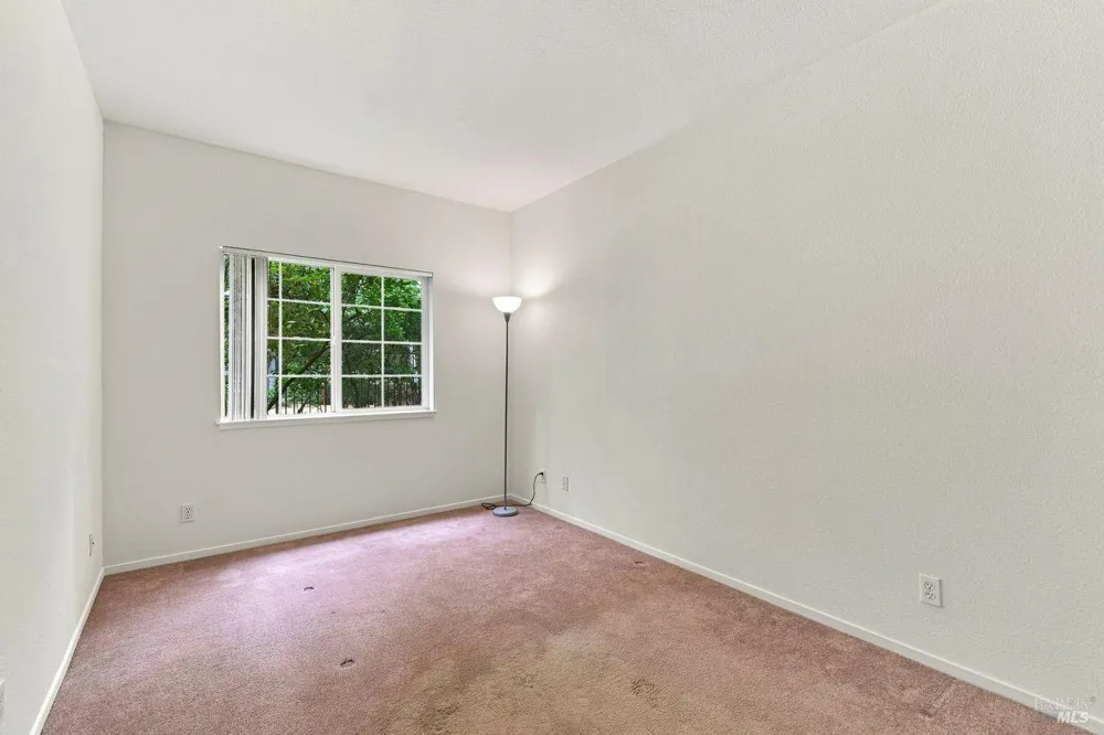 2420 Edgewater Drive ##15 Santa Rosa, CA 95407