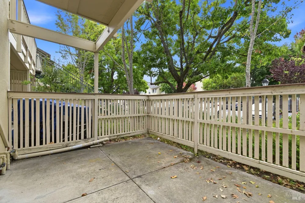 2420 Edgewater Drive ##15 Santa Rosa, CA 95407