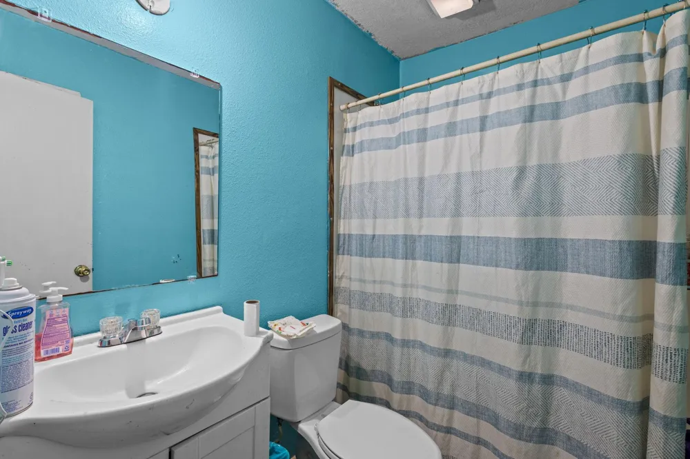 315 3rd Street Nederland, TX 77627