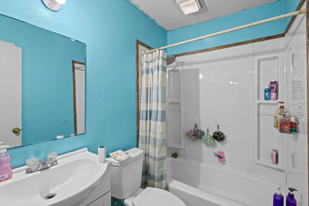 315 3rd Street Nederland, TX 77627