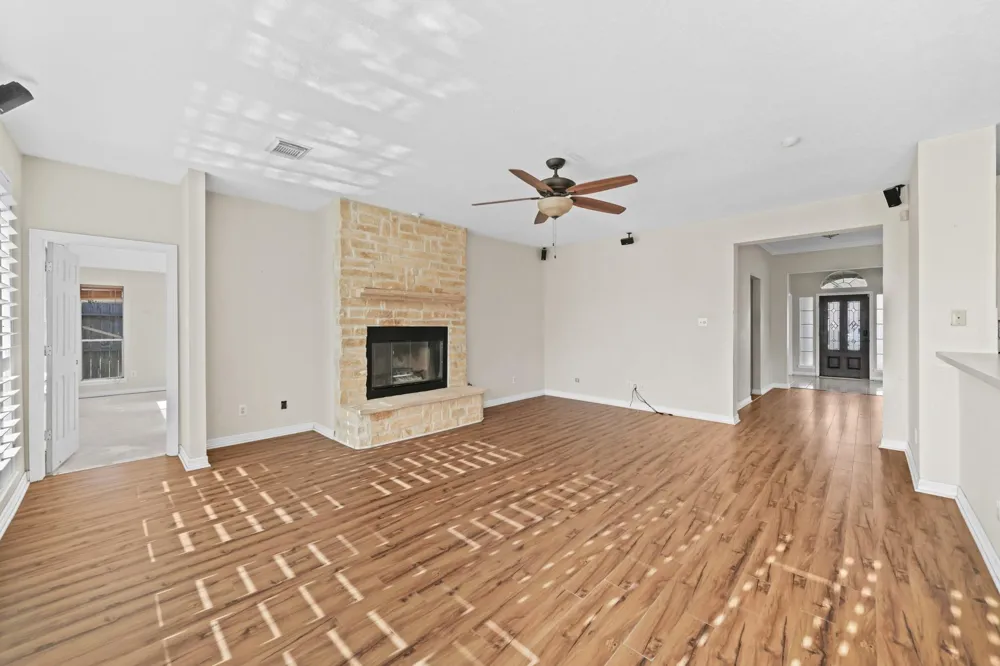 2309 Lord Nelson Drive Seabrook, TX 77586