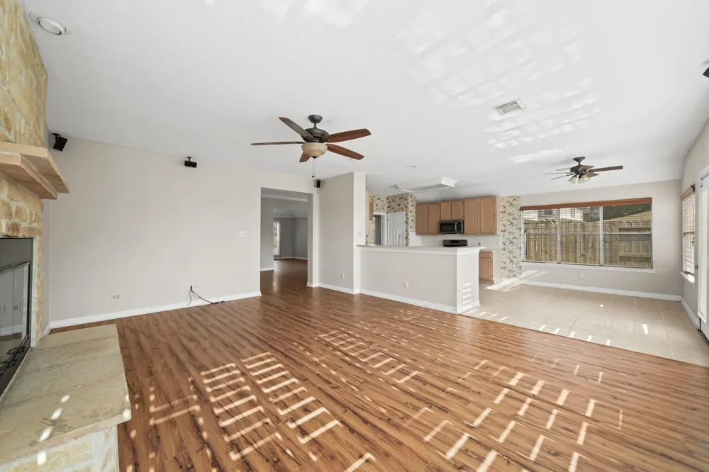 2309 Lord Nelson Drive Seabrook, TX 77586
