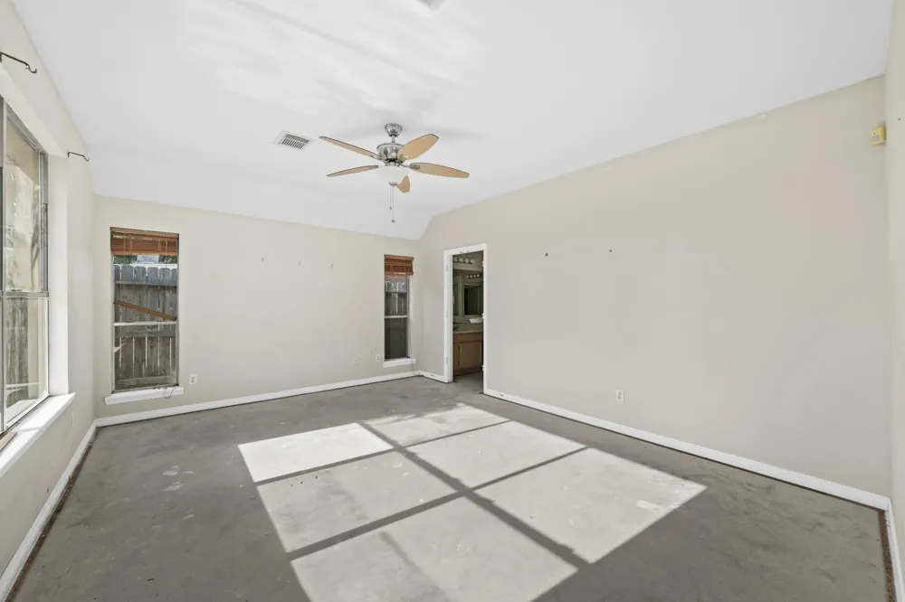 2309 Lord Nelson Drive Seabrook, TX 77586