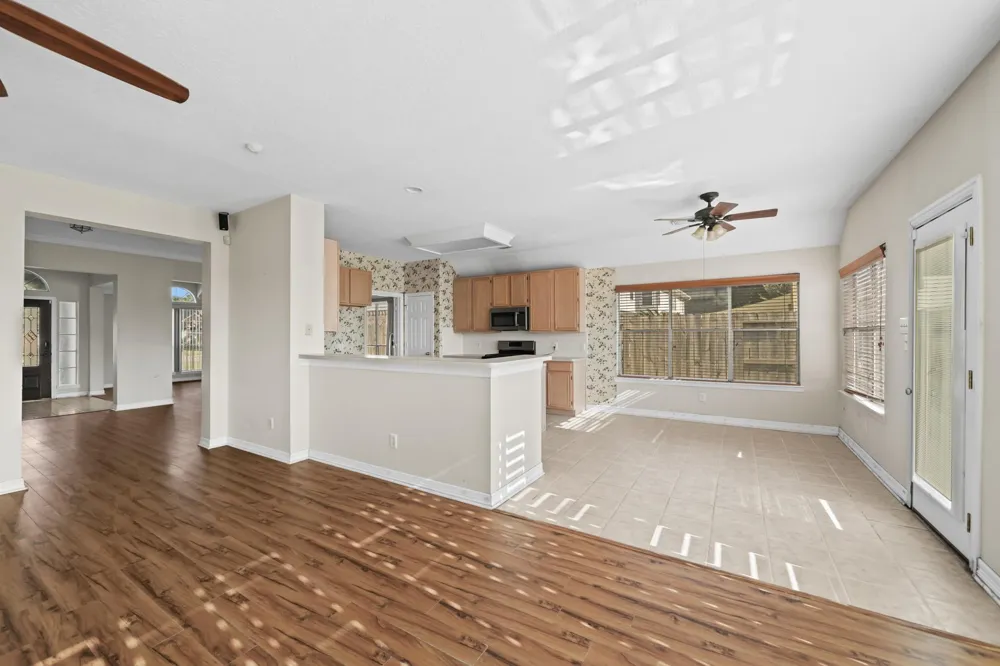 2309 Lord Nelson Drive Seabrook, TX 77586