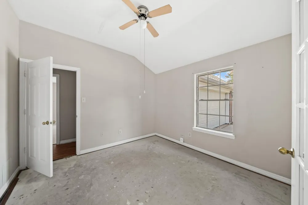 2309 Lord Nelson Drive Seabrook, TX 77586