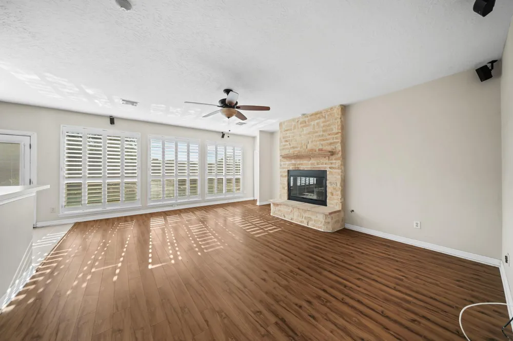 2309 Lord Nelson Drive Seabrook, TX 77586