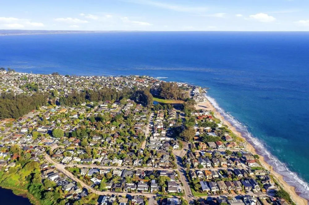 175 25th Avenue Santa Cruz, CA 95062