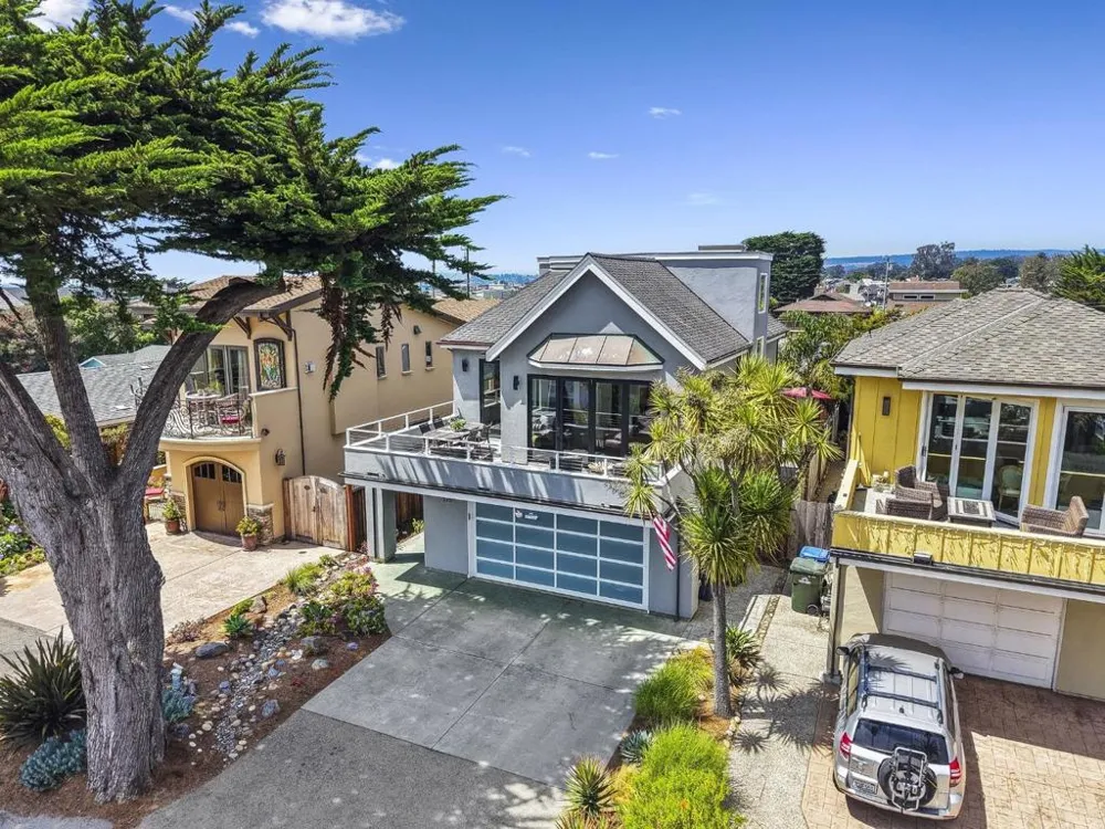175 25th Avenue Santa Cruz, CA 95062