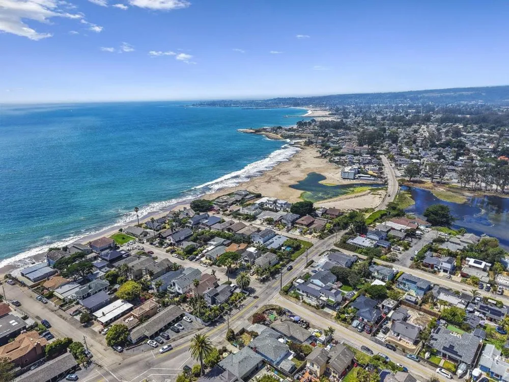 175 25th Avenue Santa Cruz, CA 95062