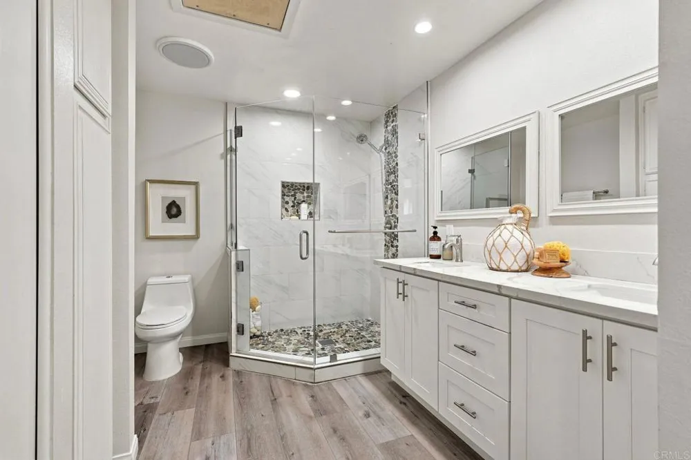 7559 GIBRALTAR STREET #15 Carlsbad, CA 92009