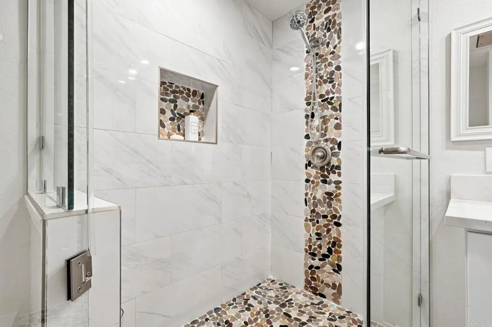 7559 GIBRALTAR STREET #15 Carlsbad, CA 92009