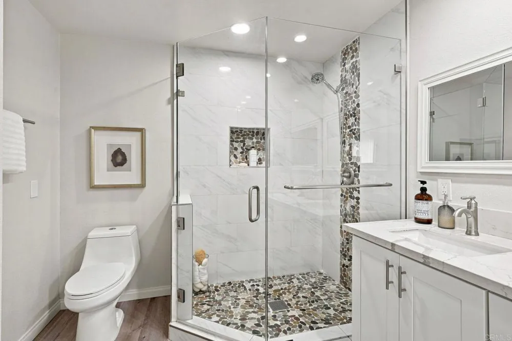 7559 GIBRALTAR STREET #15 Carlsbad, CA 92009
