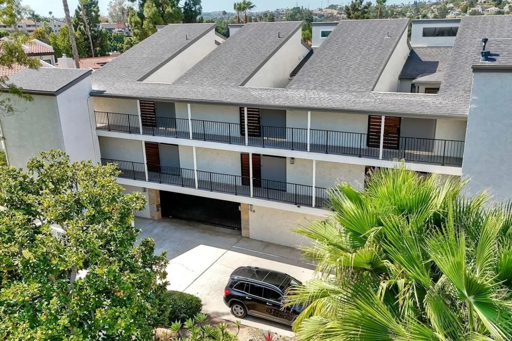 7559 GIBRALTAR STREET #15 Carlsbad, CA 92009