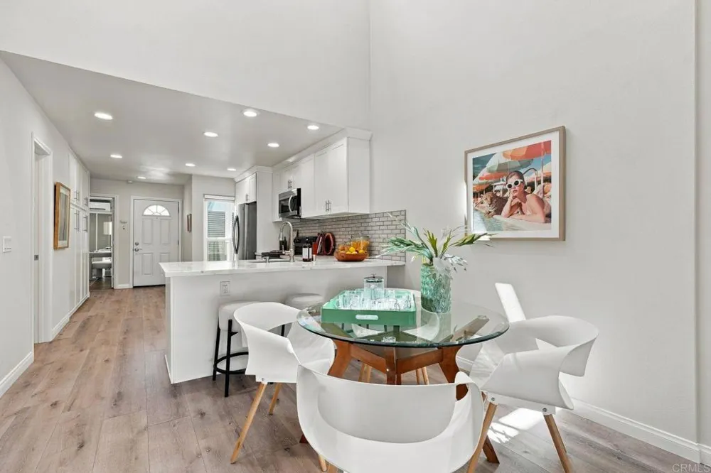 7559 GIBRALTAR STREET #15 Carlsbad, CA 92009